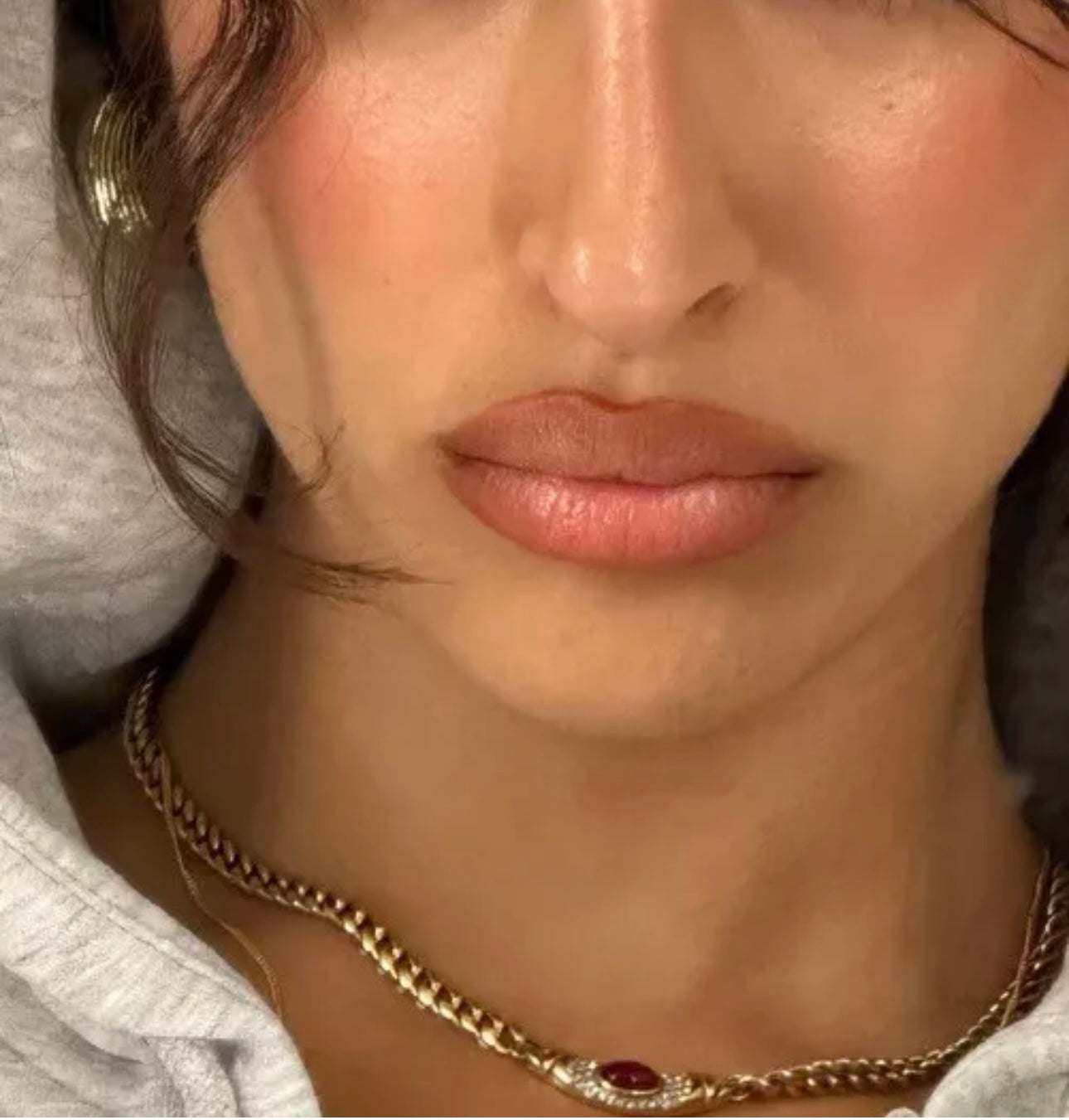 Our Bella Necklace – Inspired by Bella Hadid Complete With Gift Box