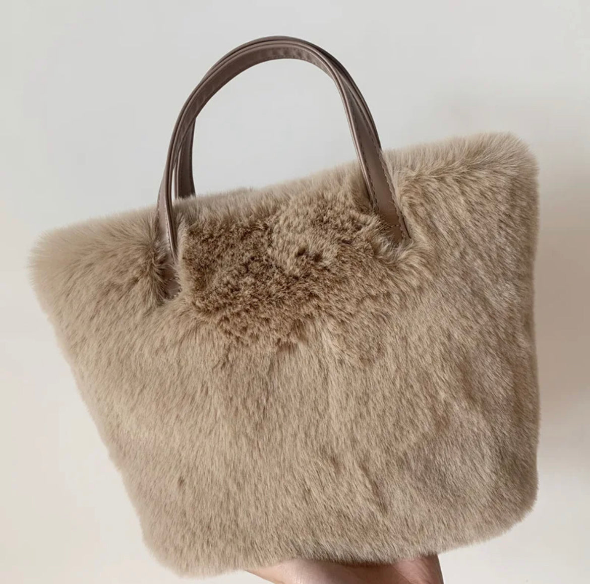 Luxe Faux Fur Handbag or Shoulder Bag Complete with gold chain