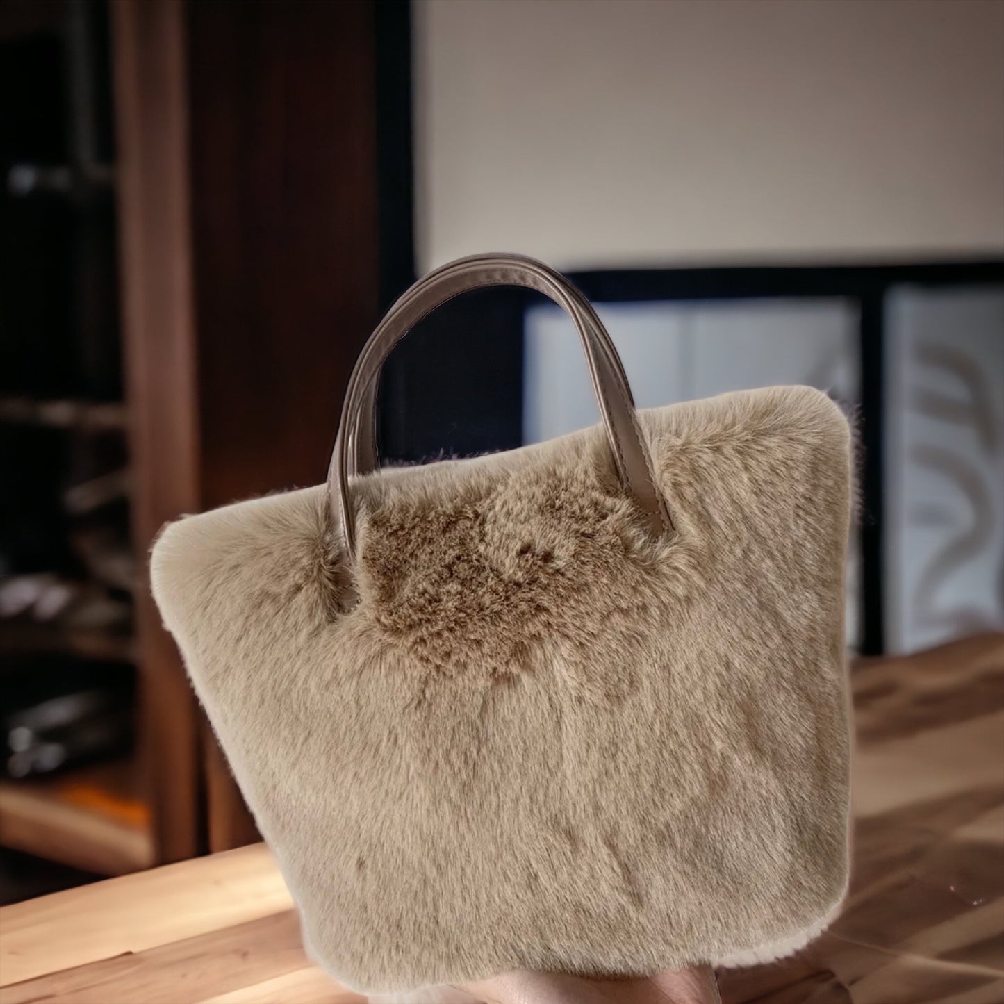 Luxe Faux Fur Handbag or Shoulder Bag Complete with gold chain